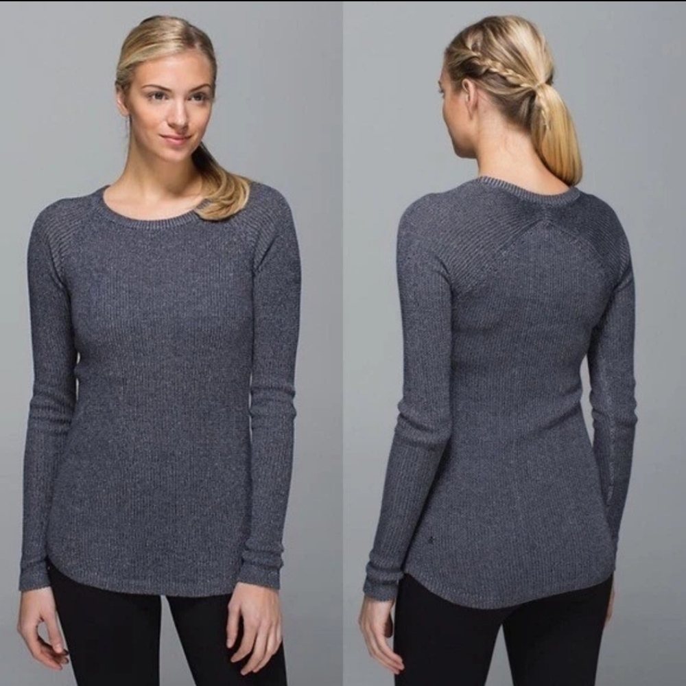Lululemon Heathered Medium Grey Cabin Yogi Top Size 8?